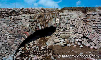 Cash-Strapped Mexico Reburies Petroglyphs