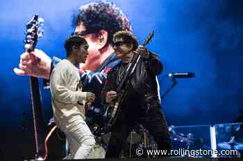 Journey Reintroduce Themselves to a New Generation at Lollapalooza 2021