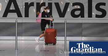 Scientists warn of risks in easing UK controls for vaccinated arrivals - The Guardian