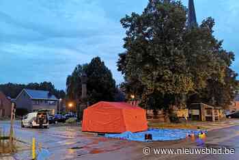 Man (25) krijgt meerdere messteken “na discussie over niet-betaalde werken”, vriendin kan erger voorkomen