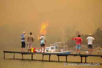Tourists, Villagers Flee as Wildfires Ravage Turkish Resorts