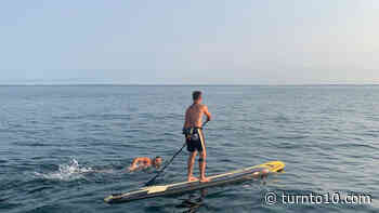 Rhode Island man to swim 19 miles from Block Island to Jamestown for charity - WJAR