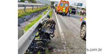 Em Imbituba, mulher morre após violento acidente envolvendo duas motocicletas na BR-101, durante a tarde deste sábado - Portal AHora