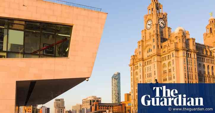 Why did Unesco drop Liverpool from its heritage list?