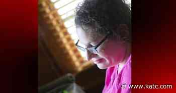 Artist Jessica Moody celebrated at Teche Center for the Arts - KATC Lafayette News