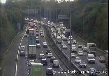 Police at the scene of three-car smash on M60 - The Bolton News