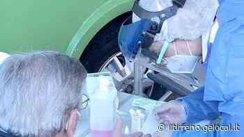 Con la positività al sierologico servono due dosi - Il Tirreno