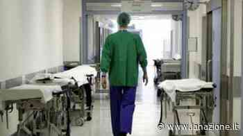 Prato, infermiere deruba pazienti in reparto. E poi confessa - LA NAZIONE