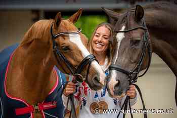Charlotte Dujardin: Mum delayed operation to watch record-breaking medal win - Dudley News