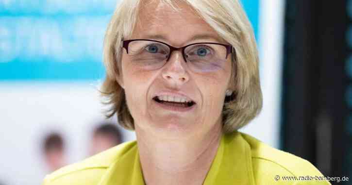 Karliczek will Bafög ausbauen – Kritik von GEW und Grünen