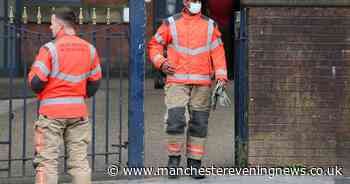 Residents 'evacuated' as fire crews rush to smoking 'pan of food' in Tameside mill conversion - Manchester Evening News