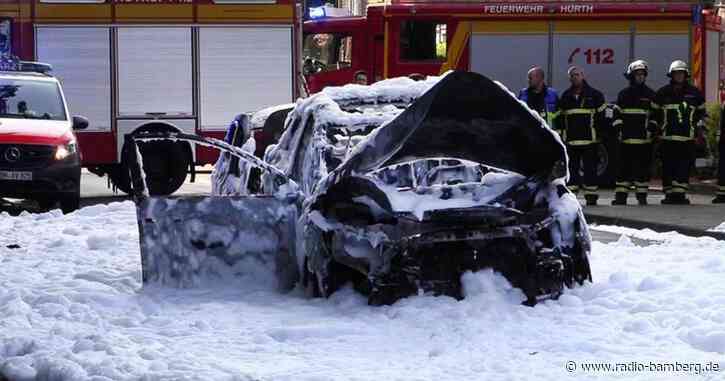 Verletzte bei Auto-Explosion nahe Köln