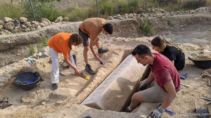 Pristine Visigoth Sarcophagus Discovered at Ancient Roman Complex in Spain