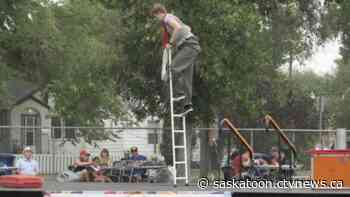 Saskatoon heads outside for Saskatchewan Day