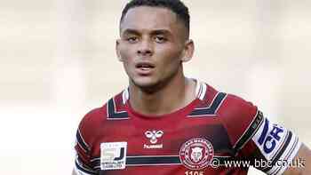 Super League: Wigan Warriors thump winless Leigh Centurions 50-6