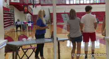 'I just want to get back to a normal schedule:' Scott Co. students get vaccine before classes begin - WYMT News