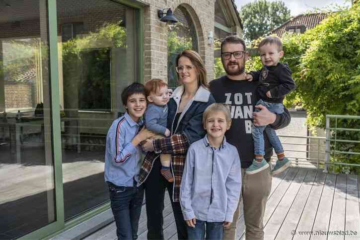 Jong horecakoppel hoort tijdens coronacrisis dat hun zaak verdwijnt voor appartementen, maar maakt nieuwe start: “Klanten kunnen zelf hun burger samenstellen”