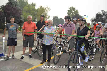 Over 200 cyclists turn out to try Penticton's new bike lane – Princeton Similkameen Spotlight - Similkameen Spotlight