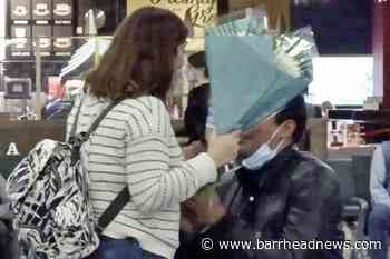 Emotional scenes and romance at Gatwick as quarantine is relaxed - Barrhead News