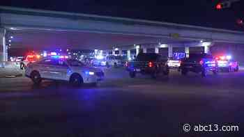 Woman killed in north Houston hit-and-run crash on Airtex Boulevard at I-45 - KTRK-TV