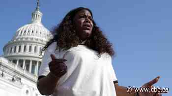 White House calls on states and cities to prevent evictions