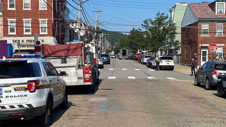SWAT, Pittsburgh Police Called To South Side Home For Man Throwing Objects Out Of His Window