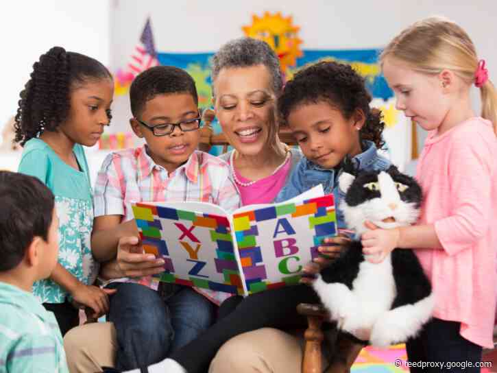 The best teacher discounts of 2021, including deals from Apple, Madewell, and Microsoft