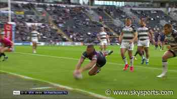 Thompson strikes first for St Helens | Video | Watch TV Show - Sky Sports