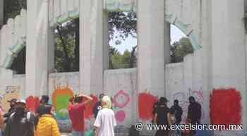 Grafitean Foro Lindbergh, los remiten al juez Cívico y salen libres - Excélsior