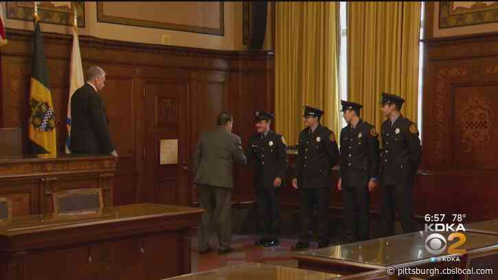 Pittsburgh Bureau Of EMS Swears In New EMTs, Paramedics