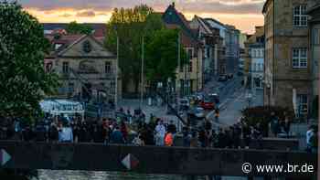 Bamberg: Fahrradverbände gegen Gastro auf Unterer Brücke - BR24