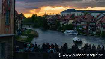Bamberg: Party-Hotspot Untere Brücke - Süddeutsche Zeitung