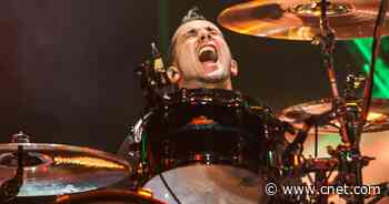 Offspring drops drummer Pete Parada for not getting vaccinated     - CNET