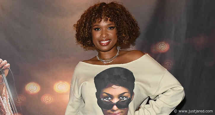 Jennifer Hudson Wears Aretha Franklin Shirt to 'Respect' Screening in Atlanta