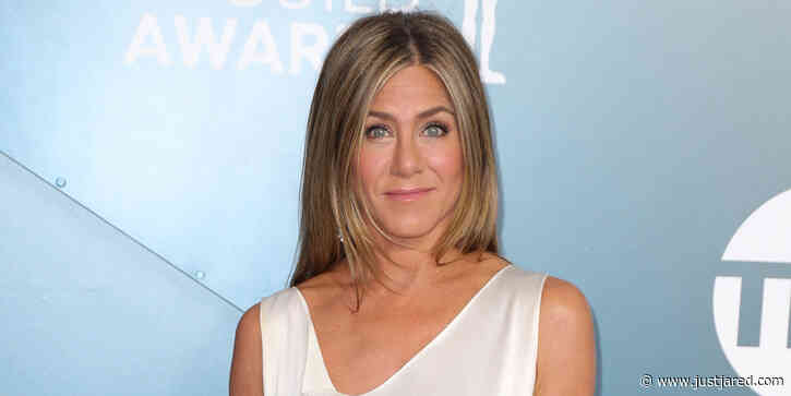 Jennifer Aniston Reveals She's Had to Cut Out a Few People Due to Their Vaccine Status