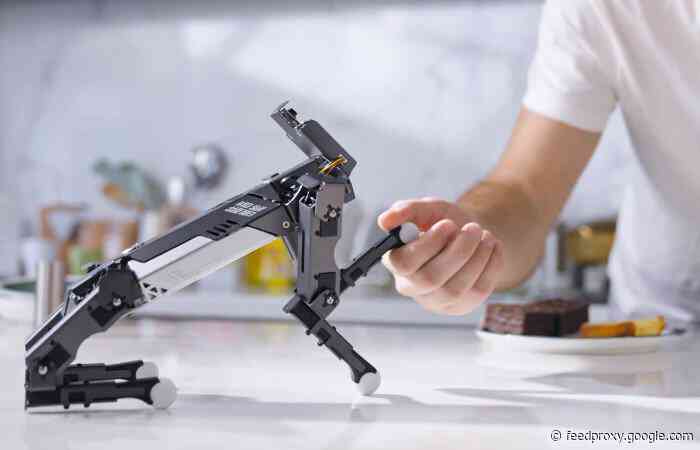 XGO-Mini mini quadruped robot with 12 DOF omnidirectional movement