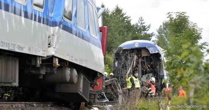 Hotlines für Angehörige des Zugunglücks eingerichtet