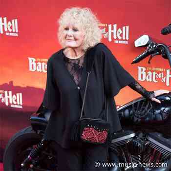 Petula Clark: I sang on Give Peace a Chance by accident