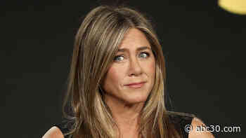 Jennifer Aniston reveals she cut ties with 'a few people' who refused to get COVID vaccine