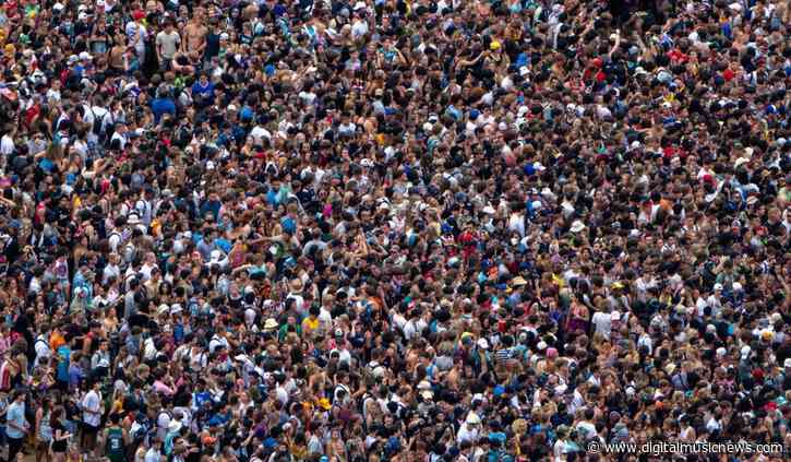 Chicago Health Official Says Lollapalooza Isn’t the Reason for Surging COVID Cases