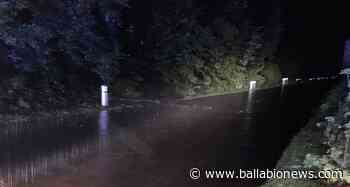 MALTEMPO: PROVINCIALE INTERROTTA A BALISIO ALL'ALTEZZA DEL PRATO DELLA CHIESA – Ballabio News – Quotidiano online di Ballabio, Morterone e Piani dei Resinelli - Ballabio News