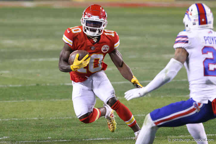 Fantasy Football 2021 Wide Receiver Rankings: Tyreek Hill, Davante Adams Battle For Top Spot