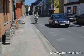 Opnieuw eenrichtingsverkeer in Sleidinge Dorp, zwaar verkeer moet omrijden