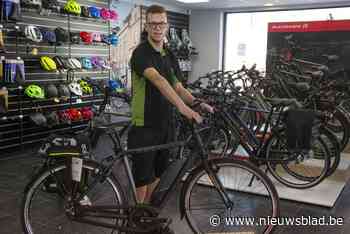 Fietsen Luc een jaar na brand: “Trots op mijn smeerpollekes”