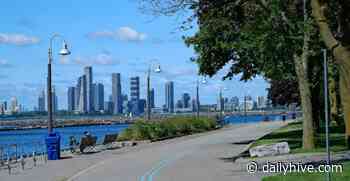 Toronto is expected to feel like 40°C next week | News - Daily Hive