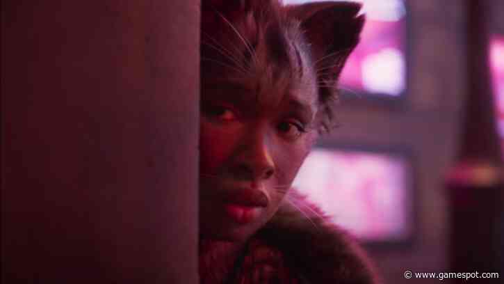 Jennifer Hudson Didn't Know Cats Would Make Her Look Like A Cat