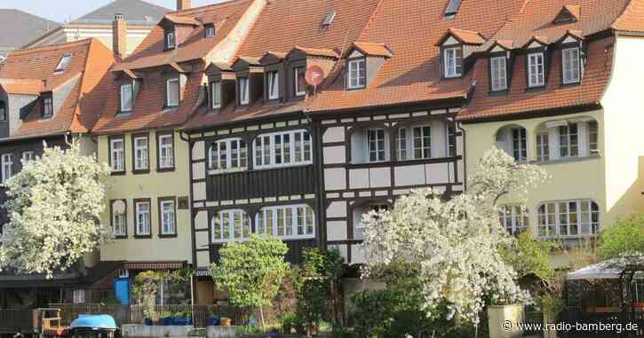 Die Olympischen Götter Jupiter, Neptun und Diana sowie der flötenspielende Putto kehren nach Bamberg zurück. D