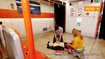 Truck fürs Erste-Hilfe-Training in Ulm: In zehn Minuten zum Lebensretter werden - Augsburger Allgemeine