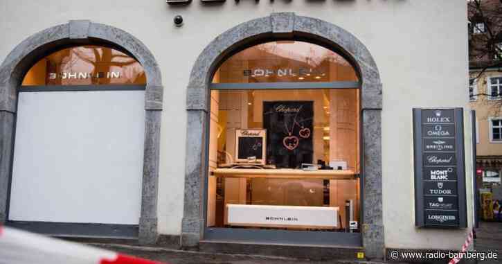 Mit Auto in Juwelierladen: Freiheitsstrafe für Ex-Polizisten