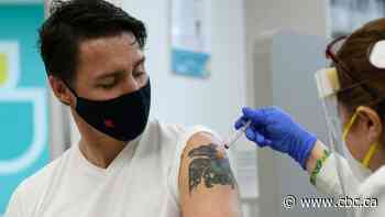 Trudeau asks top public servant to look into mandatory vaccination for federal workers